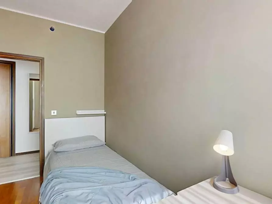 Immagine 1 di Camera in affitto  in Via Bosco Wollemborg a Padova