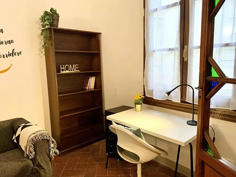 Immagine 7 di Camera in affitto  in Via Sant'Antonino a Firenze