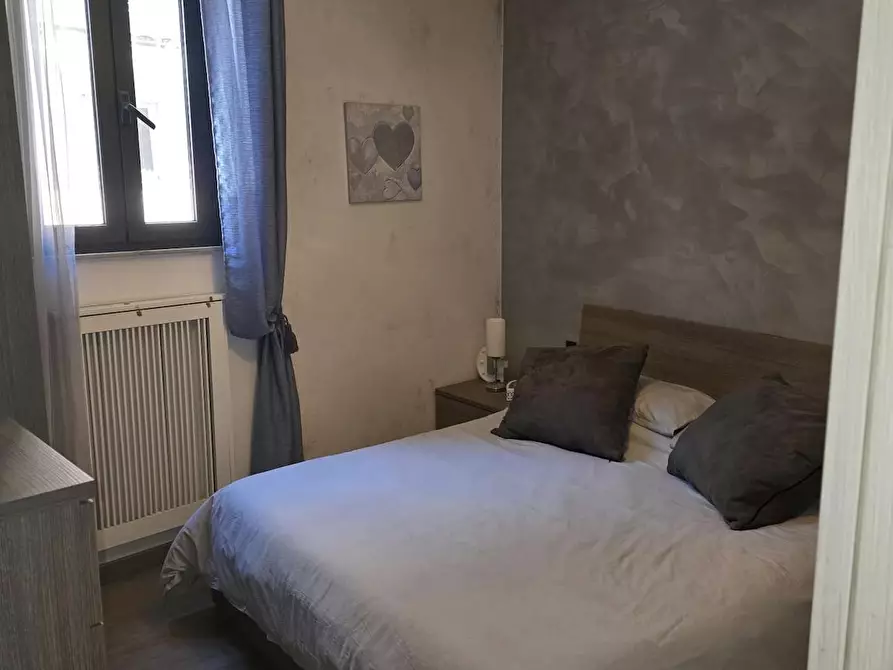 Immagine 2 di Appartamento in affitto  in Via degli Orti della Farnesina a Roma