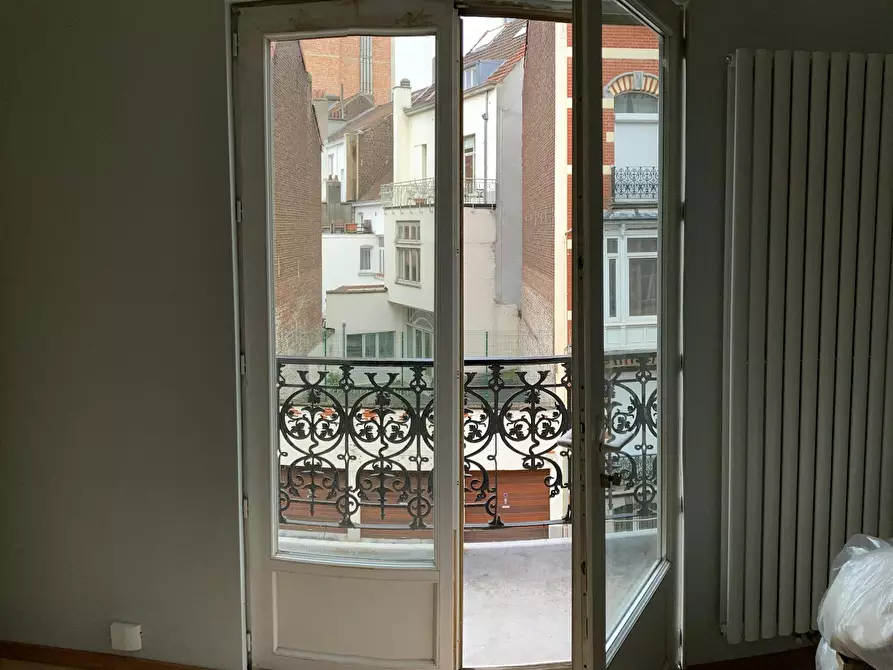 Immagine 3 di Appartamento in affitto  in Rue des Eburons a Bruxelles