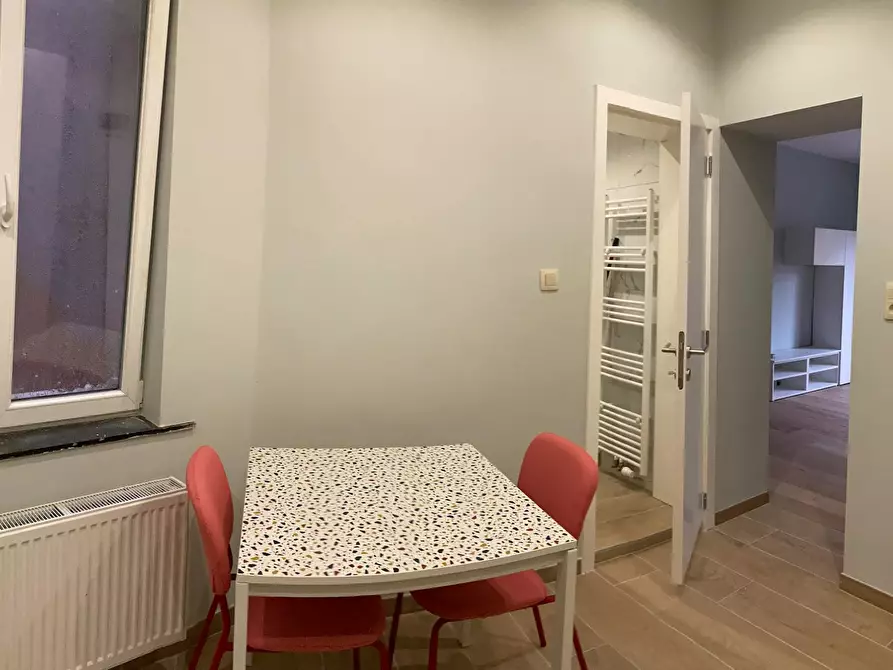 Immagine 8 di Appartamento in affitto  in Rue des Eburons a Bruxelles