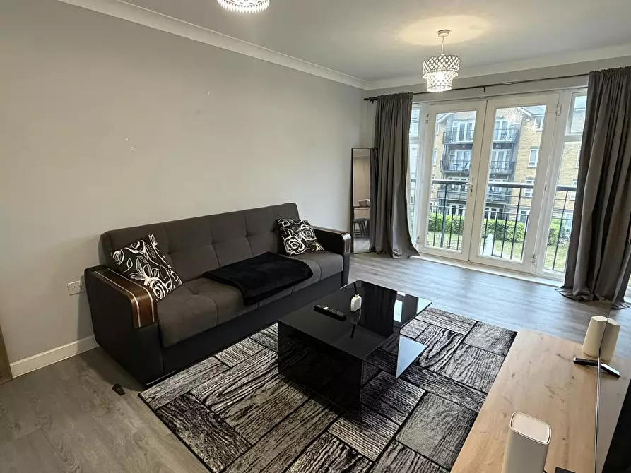 Immagine 7 di Appartamento in affitto  in Southwell Close a 