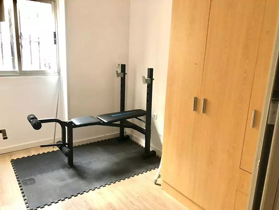 Immagine 8 di Appartamento in affitto  in Carrer del Portal de Valldigna a Valencia