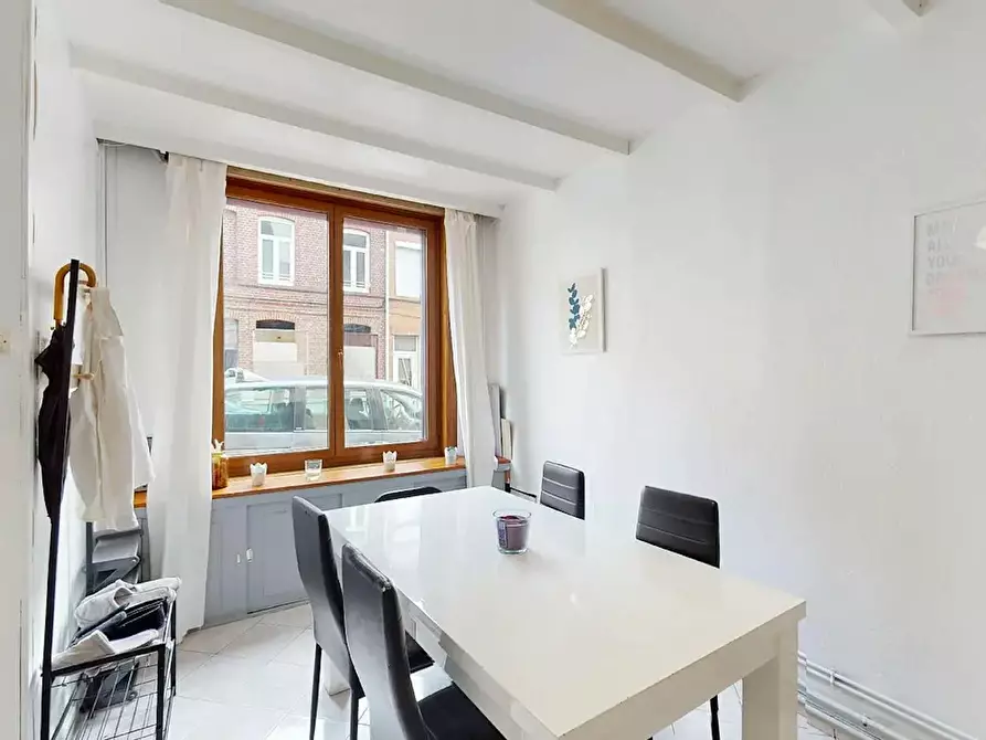 Immagine 10 di Camera in affitto  in Rue de Denain a Roubaix