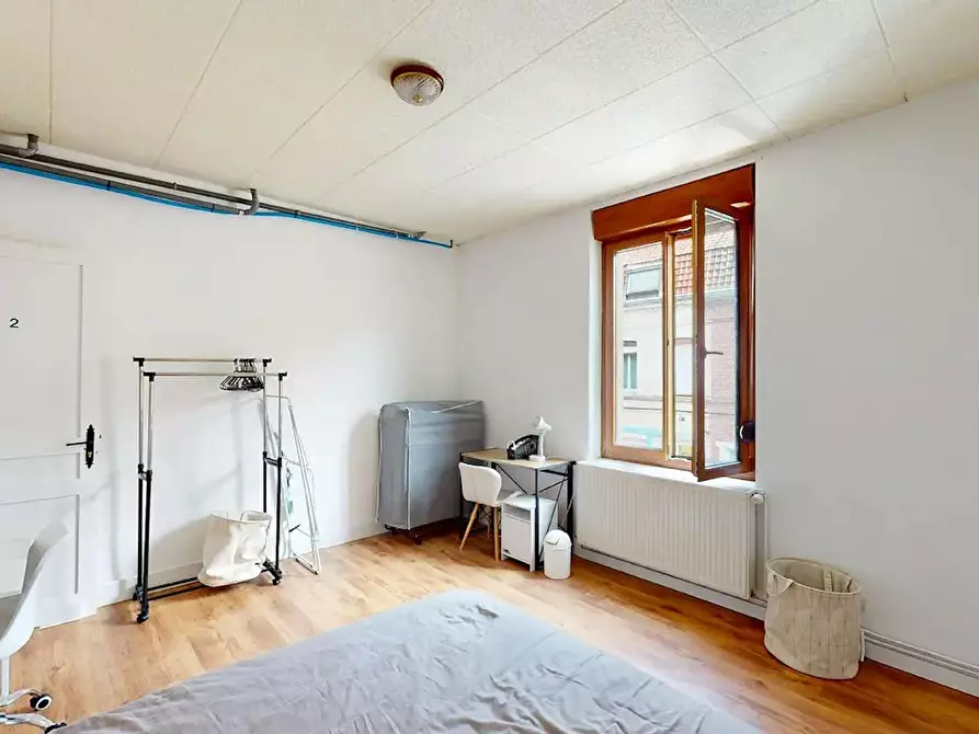 Immagine 1 di Camera in affitto  in Rue de Denain a Roubaix