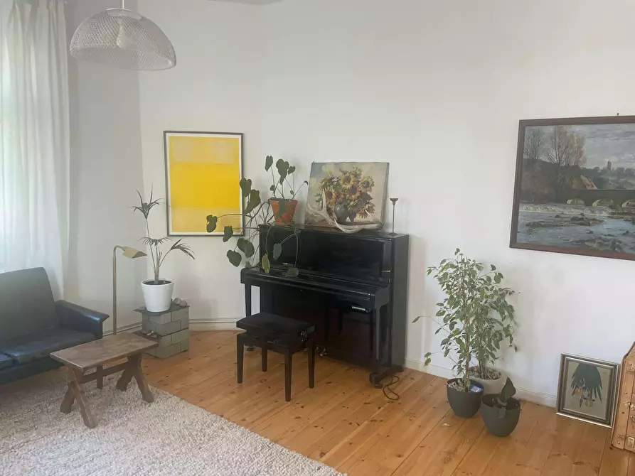 Immagine 4 di Appartamento in affitto  in Skladanowskystraße a Berlin