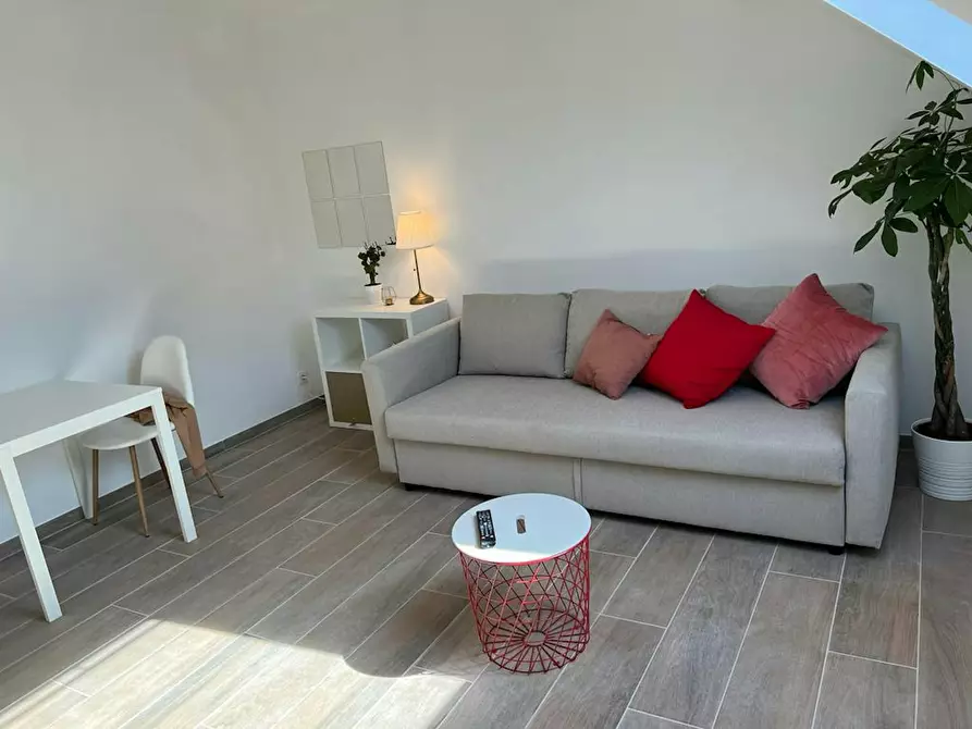 Immagine 4 di Appartamento in affitto  in Rue des Eburons a Bruxelles