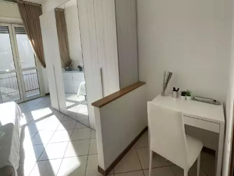 Immagine 4 di Camera in affitto  in Via Umberto Fogagnolo a Sesto San Giovanni