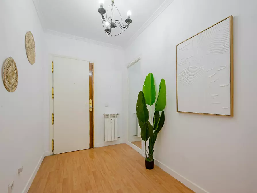 Immagine 6 di Camera in affitto  in Calle de Biarritz a Madrid