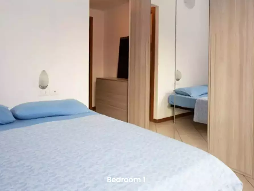 Immagine 1 di Camera in affitto  in Via Umberto Fogagnolo a Sesto San Giovanni