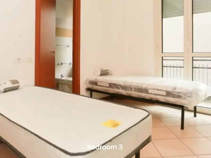 Immagine 1 di Camera condivisa in affitto  in Via Umberto Fogagnolo a Sesto San Giovanni