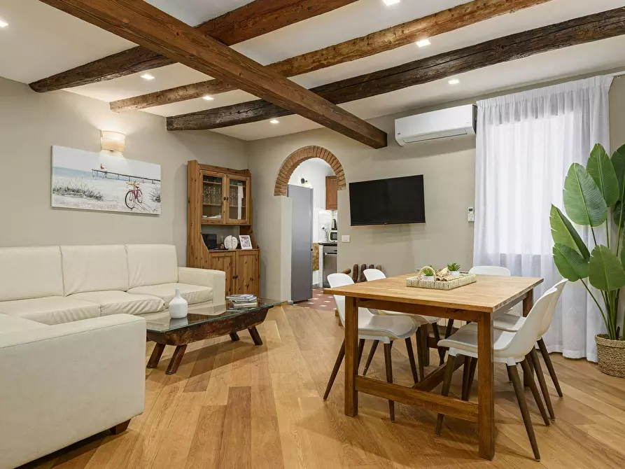 Immagine 1 di Appartamento in affitto  in Via della Chiesa a Firenze