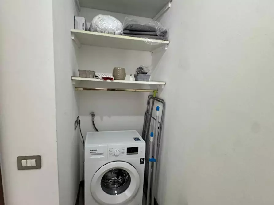 Immagine 10 di Appartamento in affitto  in Viale Luigi Borri a Varese