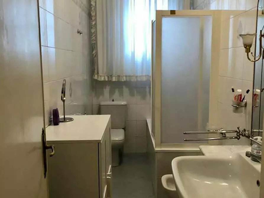 Immagine 4 di Camera in affitto  in Via Alessandro Allori a Firenze