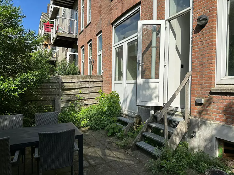 Immagine 9 di Appartamento in affitto  in Lambertusstraat a Rotterdam