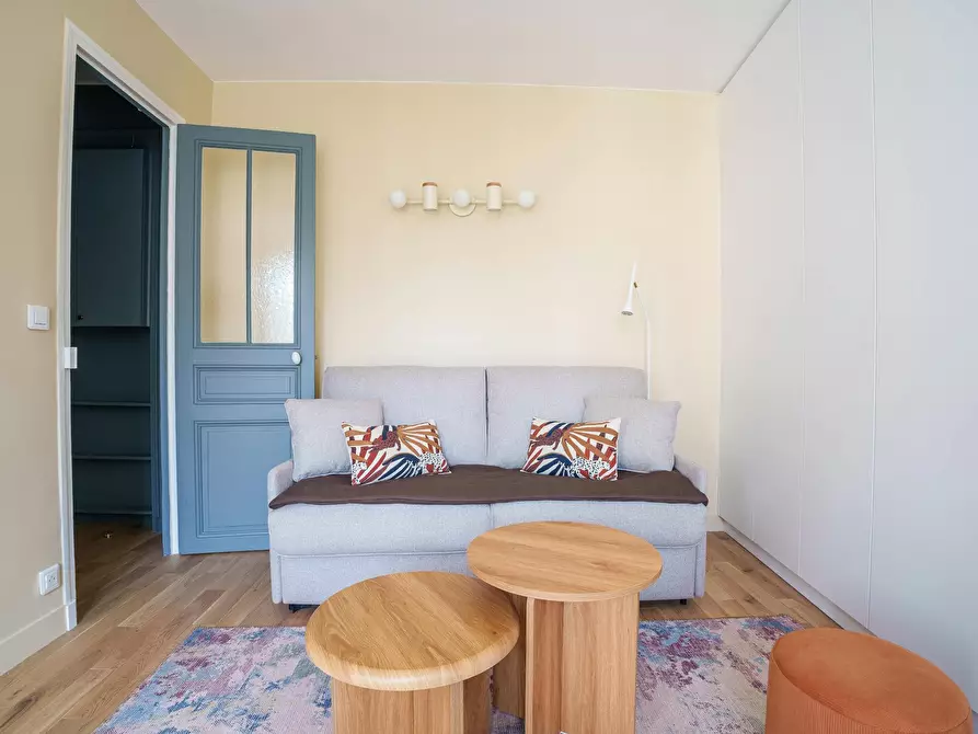 Immagine 3 di Appartamento in affitto  in Rue Jean Nicot a Paris 07