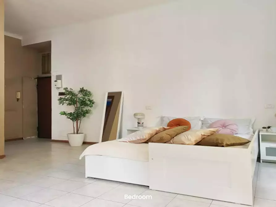Immagine 4 di Appartamento in affitto  in Via Fratelli Bronzetti a Milano