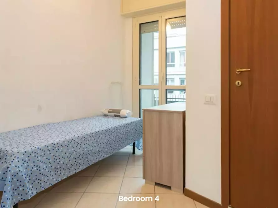 Immagine 1 di Camera in affitto  in Via Umberto Fogagnolo a Sesto San Giovanni