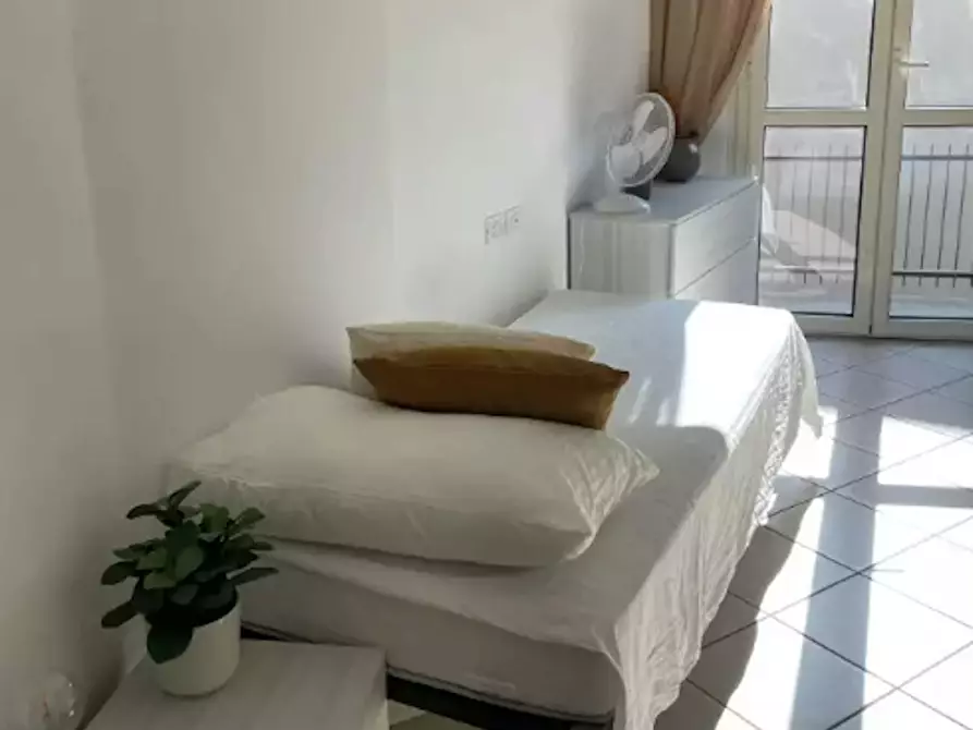 Immagine 3 di Camera in affitto  in Via Umberto Fogagnolo a Sesto San Giovanni