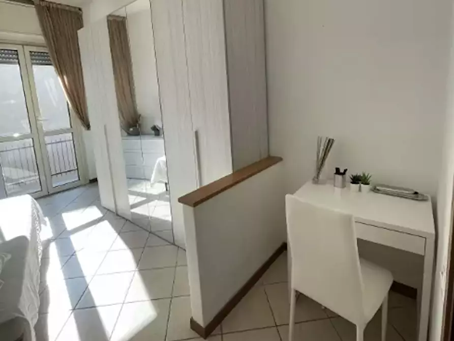 Immagine 6 di Camera in affitto  in Via Umberto Fogagnolo a Sesto San Giovanni