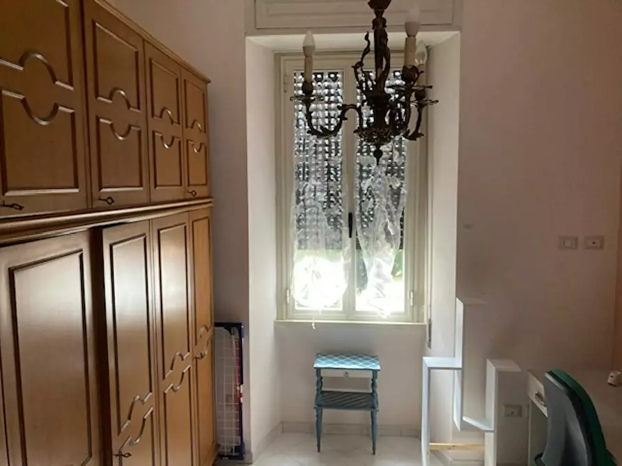 Immagine 10 di Camera in affitto  in Via Portuense a Roma