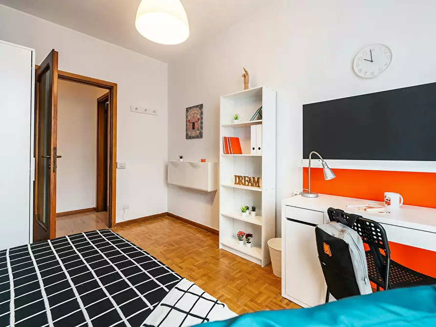 Immagine 4 di Camera in affitto  in Via Giuseppe Mazzini a Bergamo
