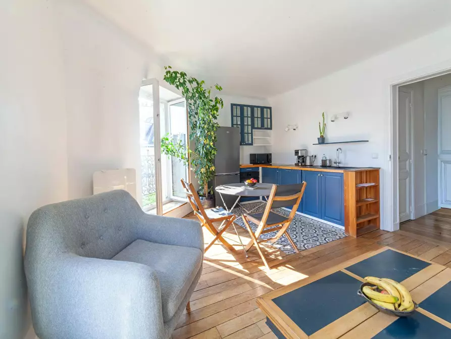 Immagine 2 di Appartamento in affitto  in Rue Malus a Paris 05