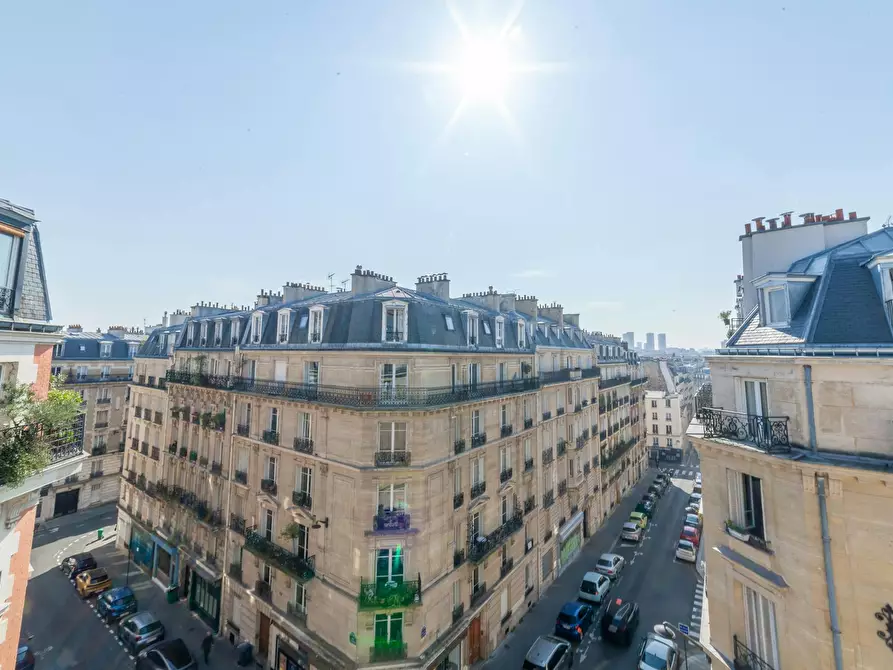 Immagine 3 di Appartamento in affitto  in Rue Malus a Paris 05