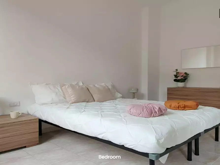 Immagine 5 di Appartamento in affitto  in Via Pietro da Cortona a Milano
