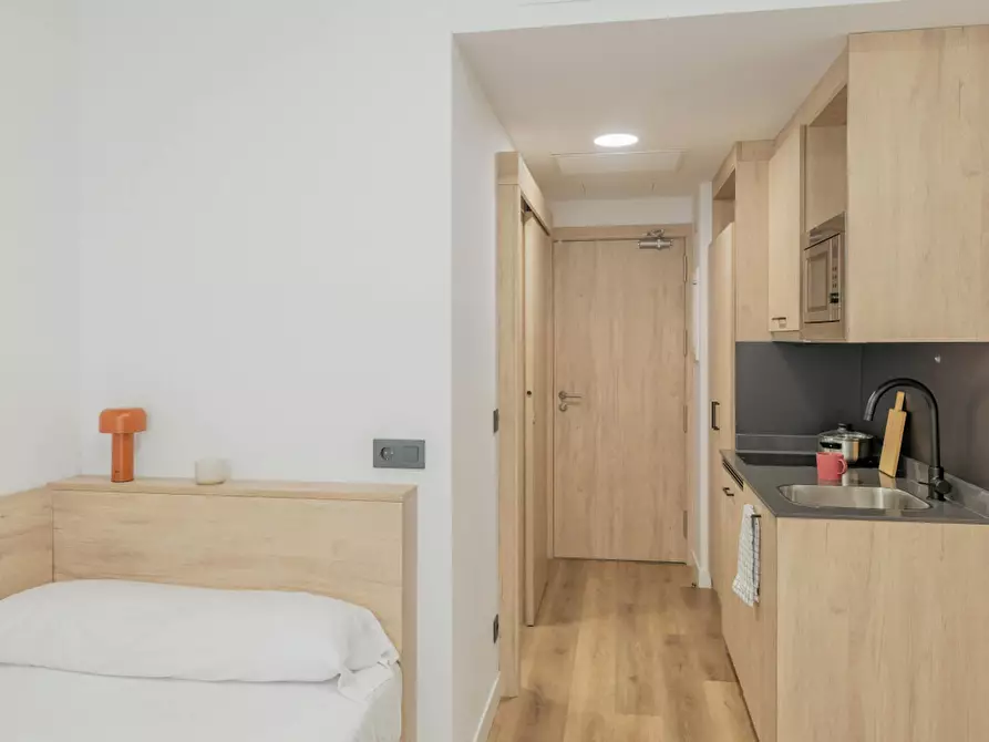 Immagine 3 di Appartamento in affitto  in Calle de Francisco Sancha a Madrid