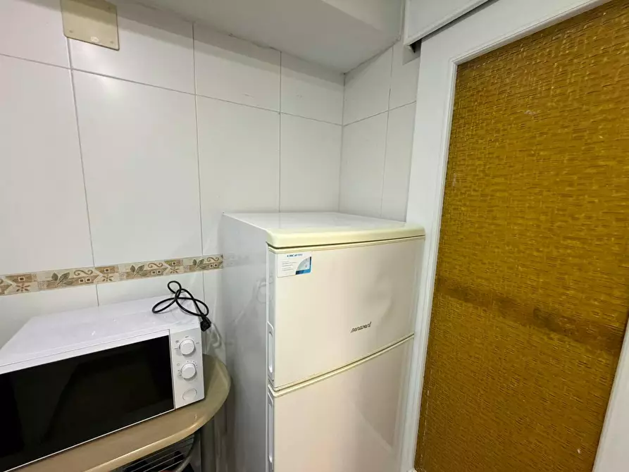 Immagine 10 di Camera condivisa in affitto  in Avinguda Novelda a Alicante/Alacant