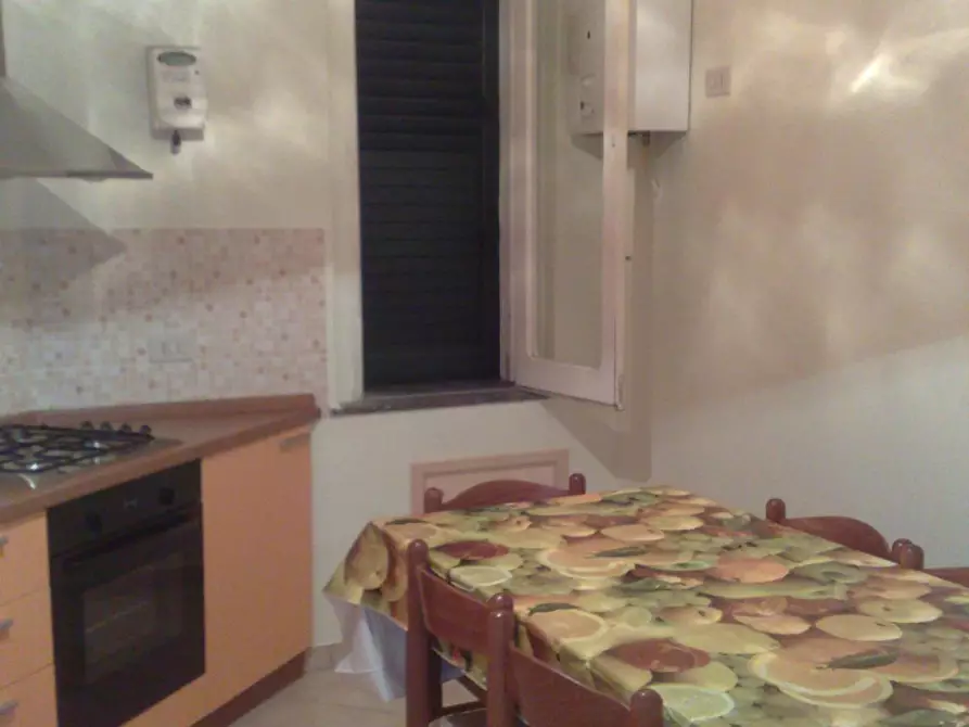 Immagine 7 di Camera in affitto  in Via Generale Luigi Cadorna a Palermo