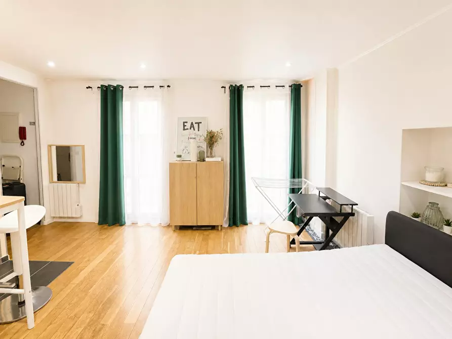 Immagine 2 di Appartamento in affitto  in Rue de Paris a Charenton-le-Pont