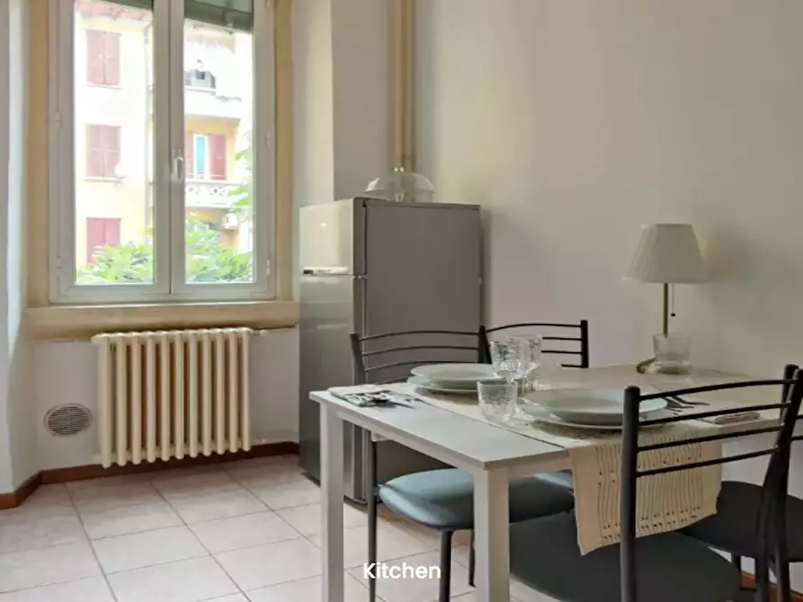 Immagine 1 di Appartamento in affitto  in Via dei Panigarola a Milano