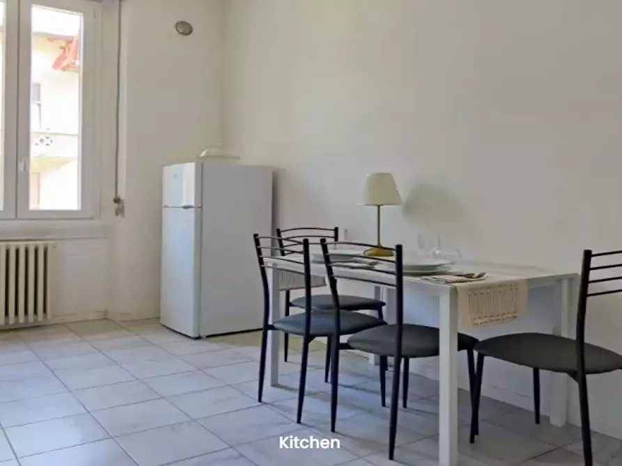 Immagine 2 di Appartamento in affitto  in Via dei Panigarola a Milano