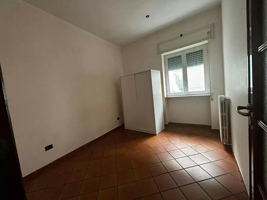 Immagine 4 di Casa indipendente in affitto  in Via Santa Maria la Nova a Napoli