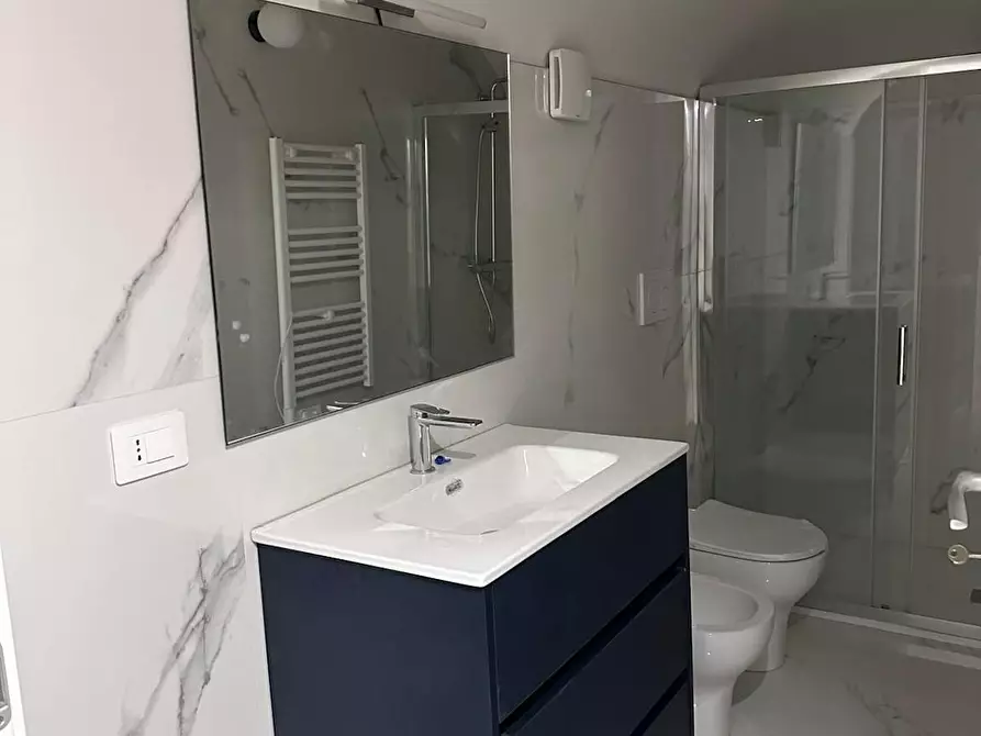 Immagine 10 di Camera condivisa in affitto  in Via Sopramuro a Piacenza