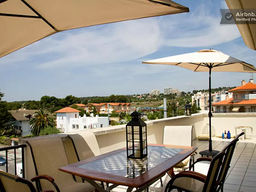 Immagine 1 di Appartamento in affitto  in Avinguda Sofia a Sitges