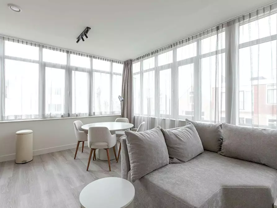 Immagine 2 di Appartamento in affitto  in Mathenesserlaan a Rotterdam