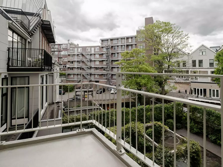 Immagine 5 di Appartamento in affitto  in Mathenesserlaan a Rotterdam