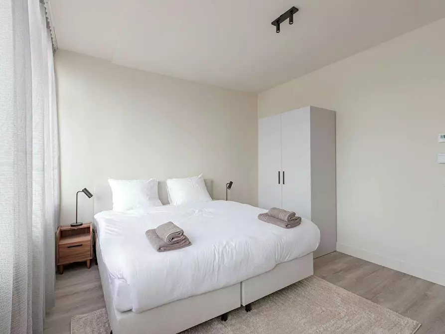 Immagine 3 di Appartamento in affitto  in Mathenesserlaan a Rotterdam