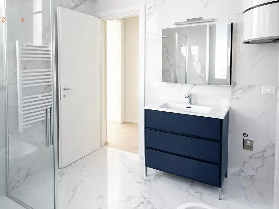 Immagine 8 di Camera in affitto  in Via Sopramuro a Piacenza