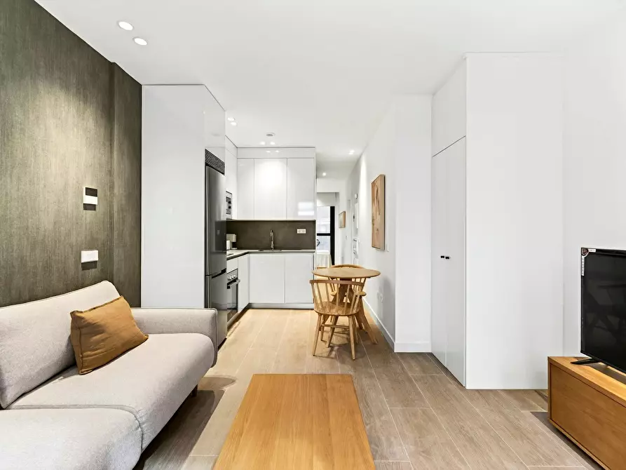Immagine 4 di Appartamento in affitto  in Calle de Anzuola a Madrid