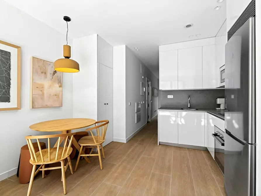 Immagine 5 di Appartamento in affitto  in Calle de Anzuola a Madrid
