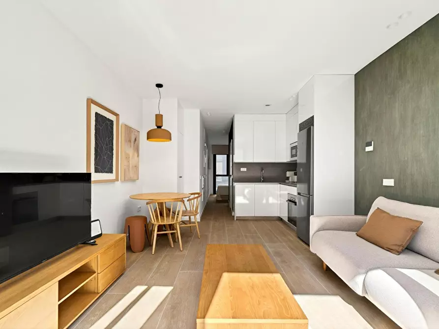 Immagine 2 di Appartamento in affitto  in Calle de Anzuola a Madrid