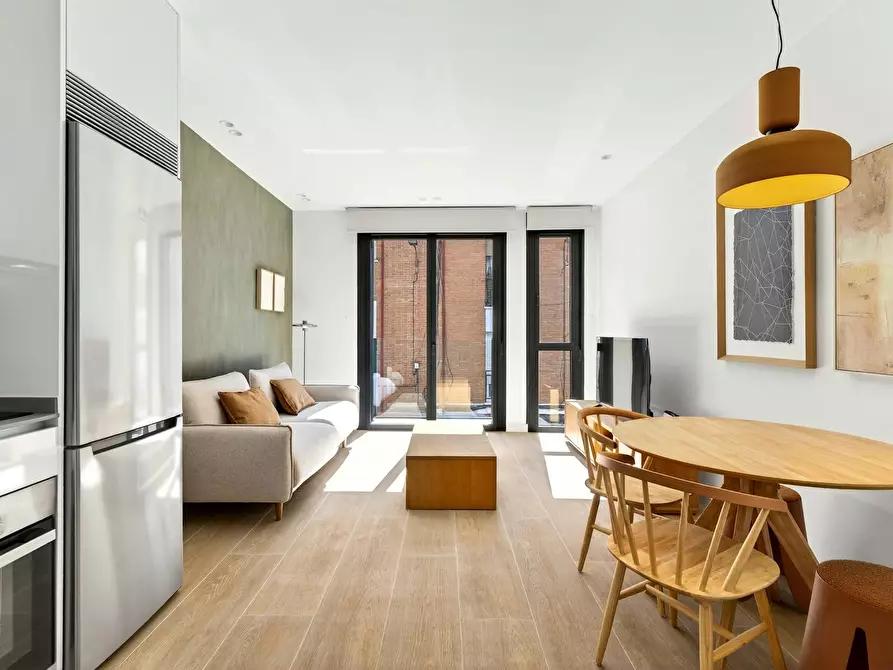 Immagine 4 di Appartamento in affitto  in Calle de Anzuola a Madrid