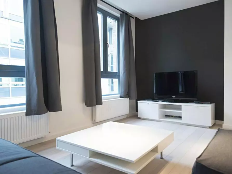 Immagine 6 di Appartamento in affitto  in Rue Saint-Jean a Bruxelles