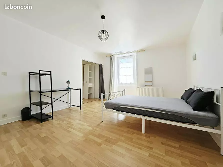 Immagine 9 di Camera in affitto  in Rue Saint-Christophe a Sorges