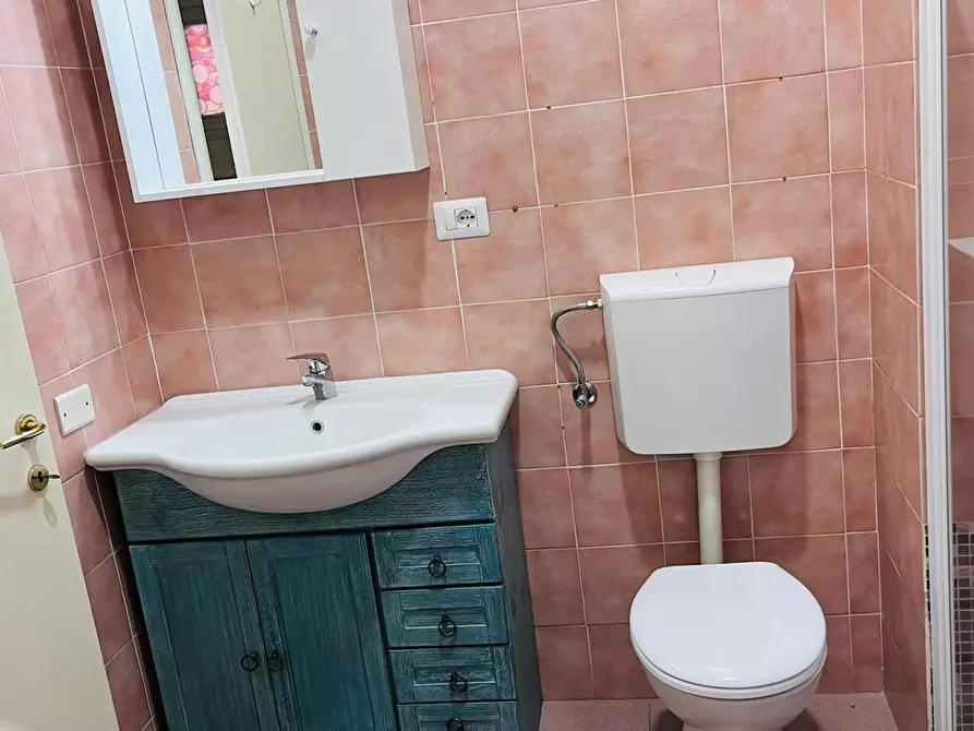 Immagine 8 di Appartamento in affitto  in Via Anton Giulio Barrili a Milano