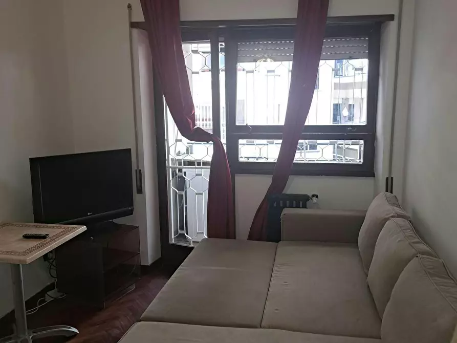 Immagine 3 di Appartamento in affitto  in Via Luigi Mancinelli a Roma